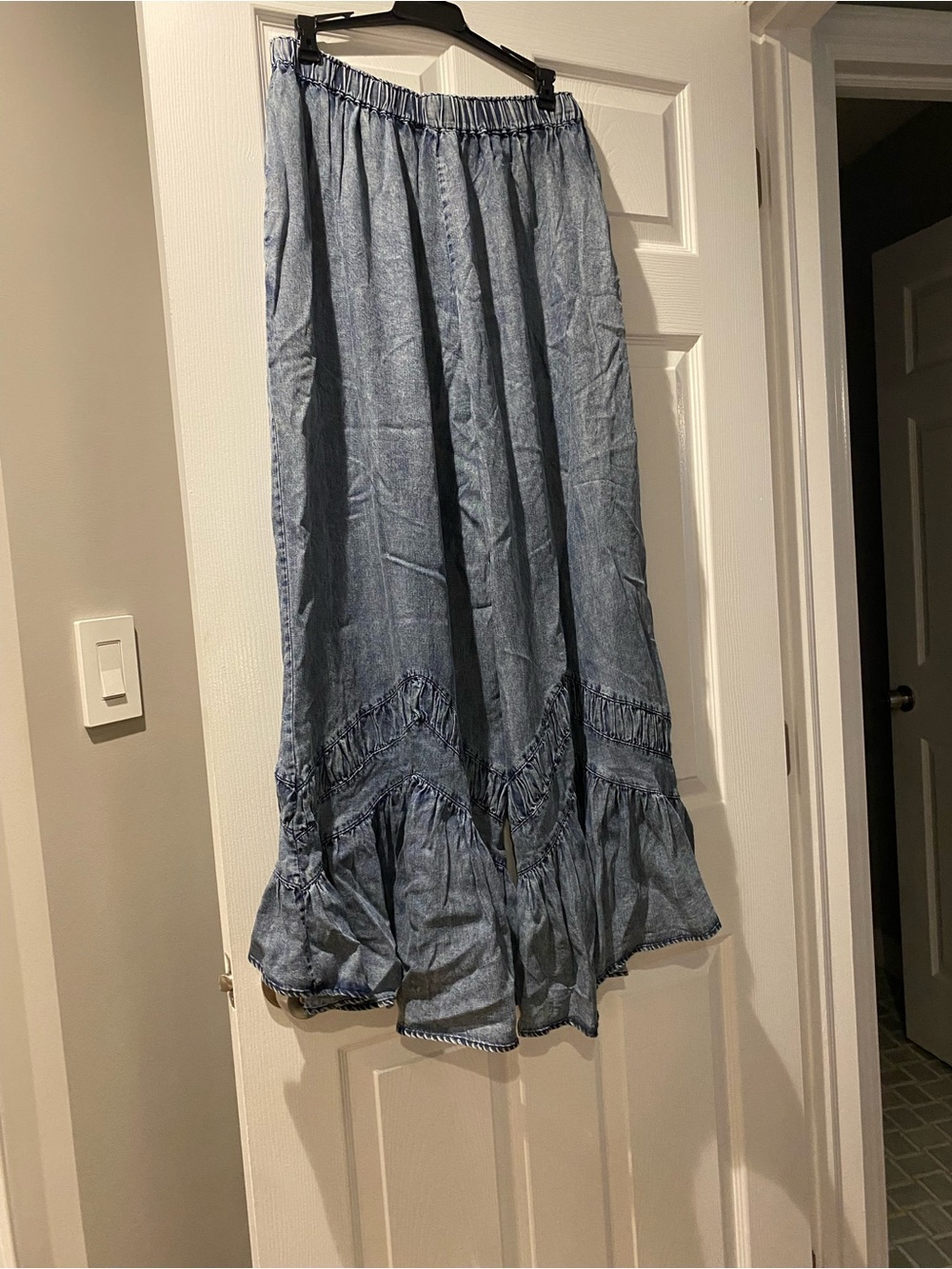 Washed Blue Wide-Leg Ruffle Hem Pants - Picture 9 of 9